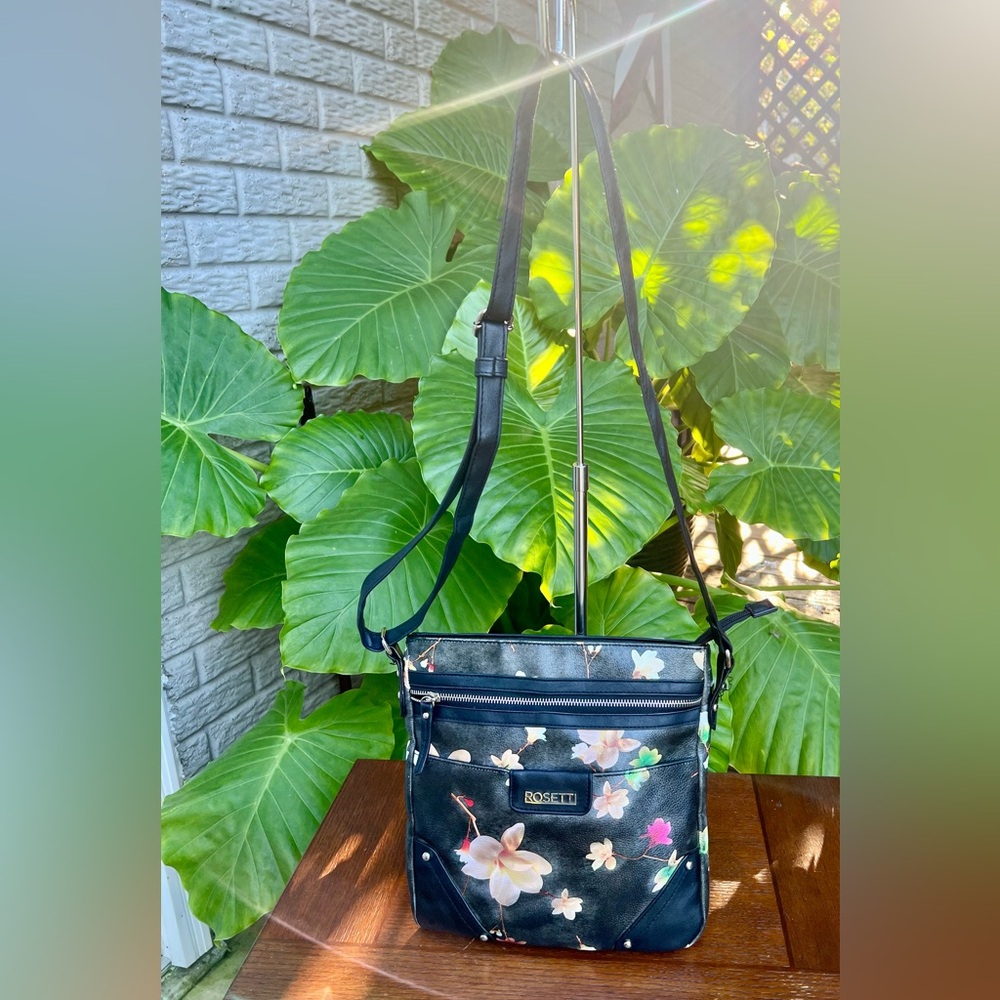 Rosetti Black Handbag W/Pink Magnolia Flowers Rivet Details - Picture 3 of 7